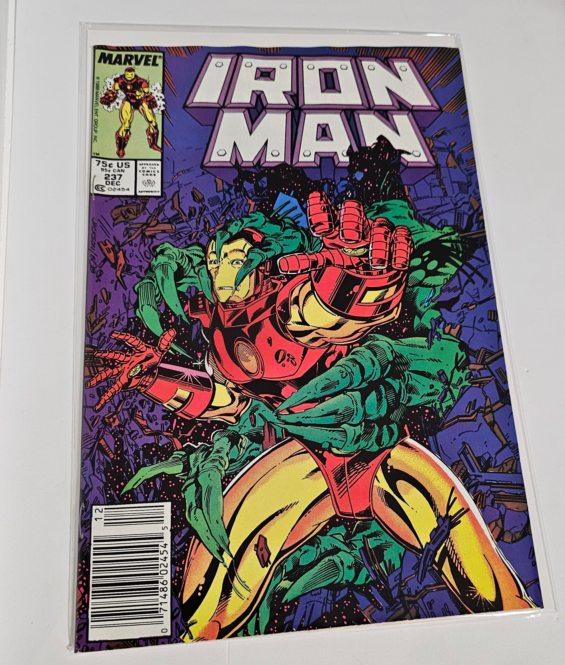 Iron Man 237 VF Newsstand